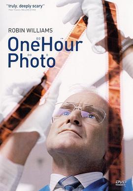 一小时快照 One Hour Photo (2002)海报