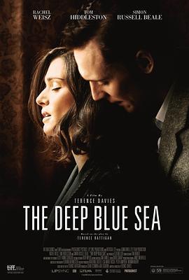 蔚蓝深海 The Deep Blue Sea (2011)海报