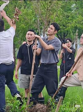 你好时光 (2025)海报